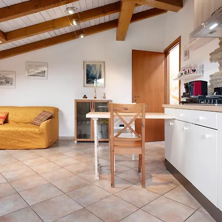 Maison Adriano Maggiore Apartment *